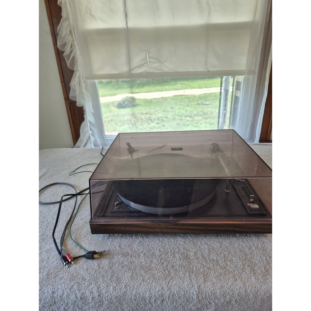 Vintage BIC 940 Belt Drive Multiple Play Manual Turntable Works Signs of Wear